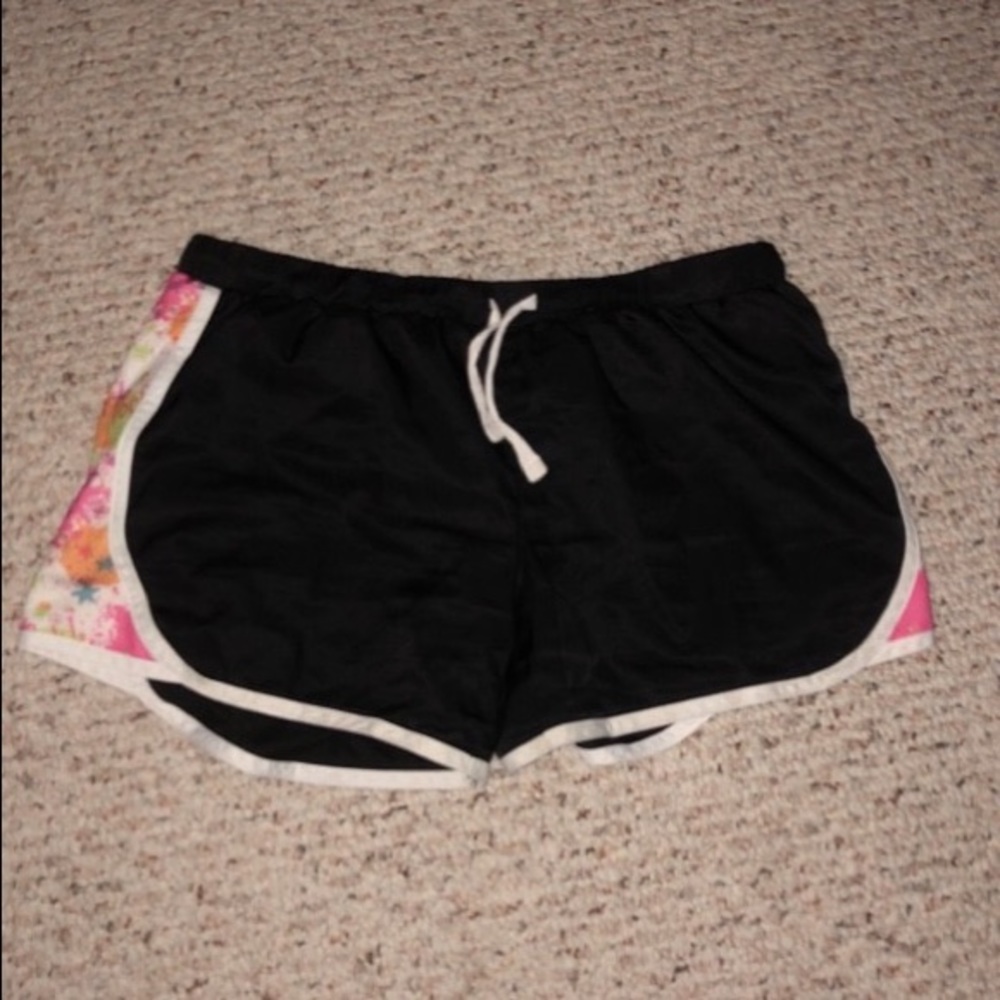 Girls XL gym shorts.